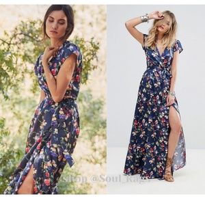 NWT Tularosa Revolve Maxi Wrap Maxi Dress Floral Boho Blue Short Sleeve Medium